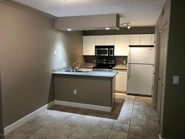 5751 N Kolb Rd, Tucson, AZ 85750