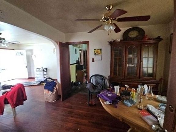 3rd image of 6234 Tyndall Dr