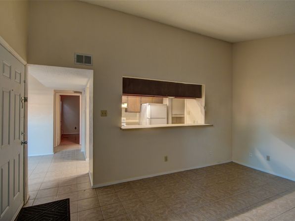 irving-texas-162653169 picture