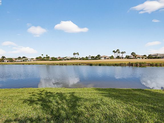 5th image of 155 Tresana Boulevard #105