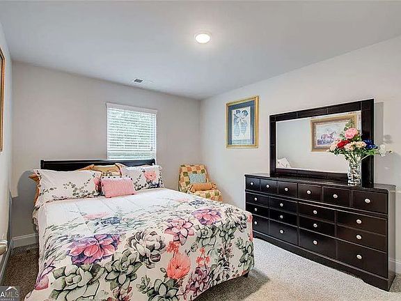 3rd image of 10161 Benton Woods Dr