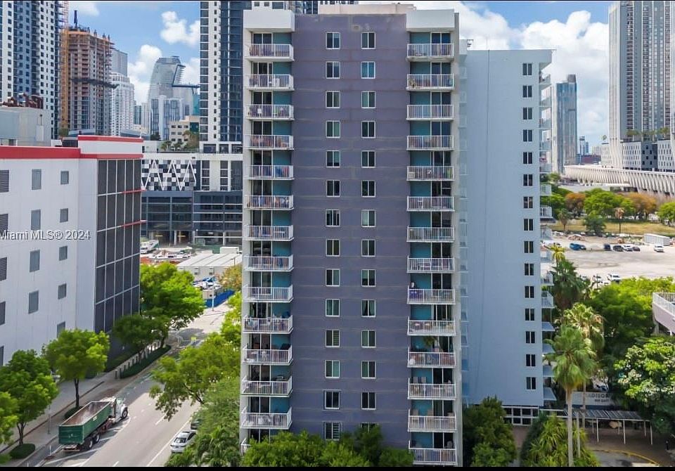 1st image of 800 N Miami Ave #E-401