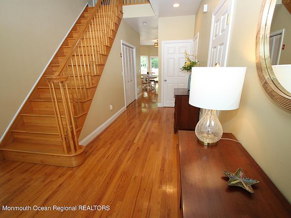3rd image of 165 Osborn Ave