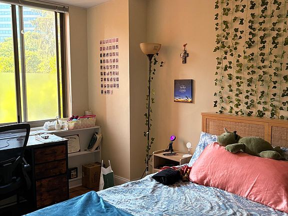 4th image of 1111 Arlington Blvd APT 208