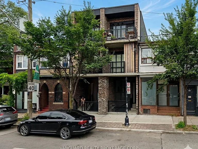 984 Dovercourt Rd #3 — Photo 1