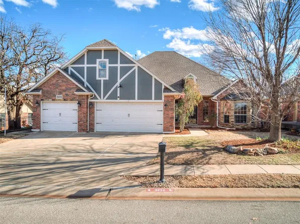 3232 Songwood Dr, Edmond, OK 73003