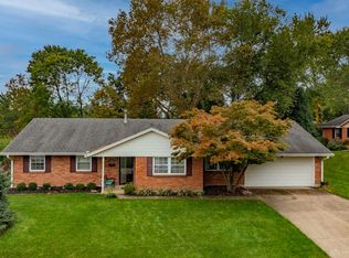 2422 Hemphill Rd, Dayton, OH 45440