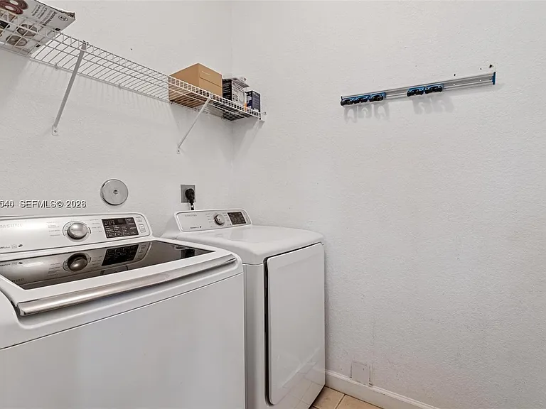 24301 SW 112th Ct — Photo 33
