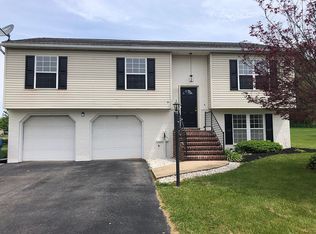 2903 Solar Dr, Dover, PA 17315