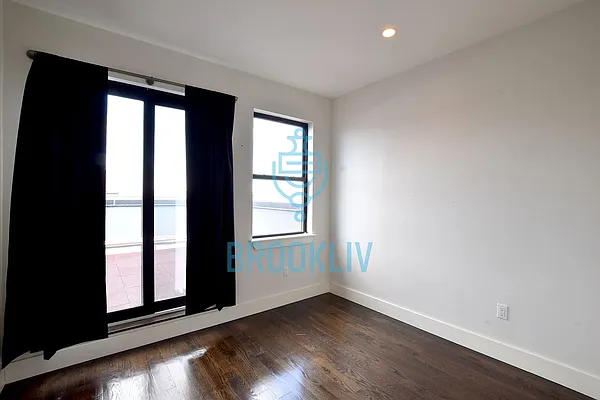 Rented by null | media 13