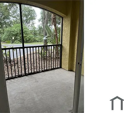 10101 Courtney Palms Blvd #101 — Photo 7