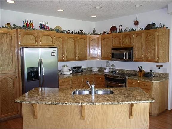 granite island kit.