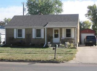 302 E 12th St, Hastings, NE 68901