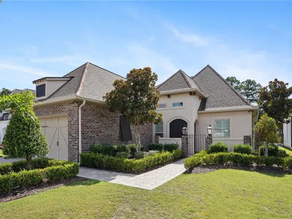 945 S Corniche Du Lac St, Covington, LA 70433