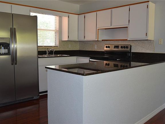3rd image of 7150 7th St N