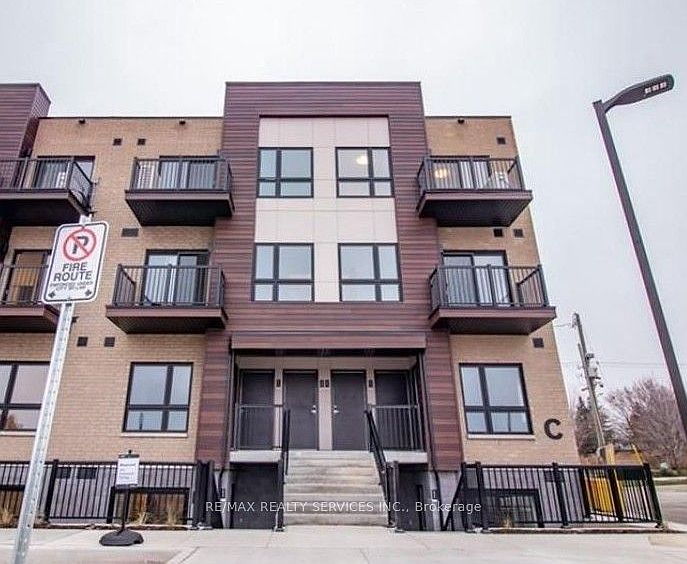 1st image of 10 Palace St #C11