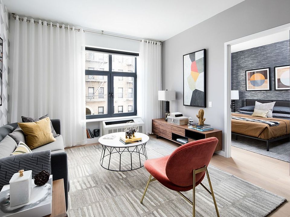 1st image of 2910 Broadway APT 2T