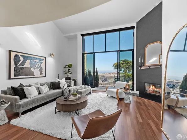 880 Corbett Ave APT 3, San Francisco, CA 94131
