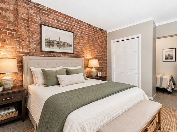 5th image of 32 Fleet St APT 7