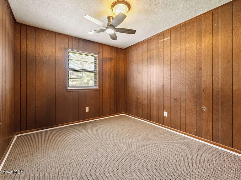 10 Stoney Rd — Photo 18