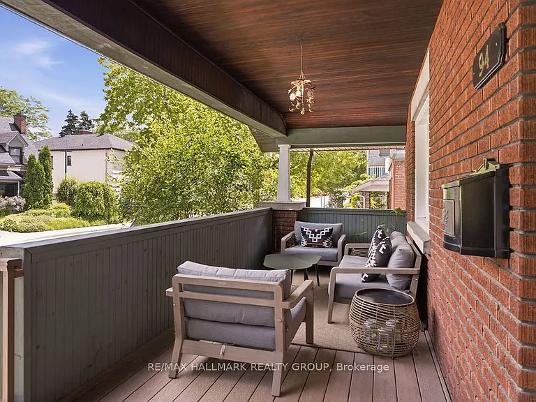 94 Marlborough Ave — Photo 2