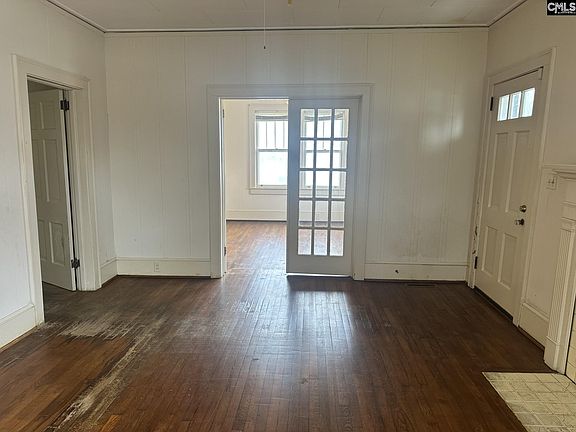 2nd image of 2014 Johnstone St