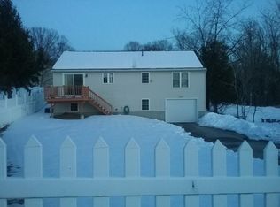2 Lorraine Rd, Worcester, MA 01604