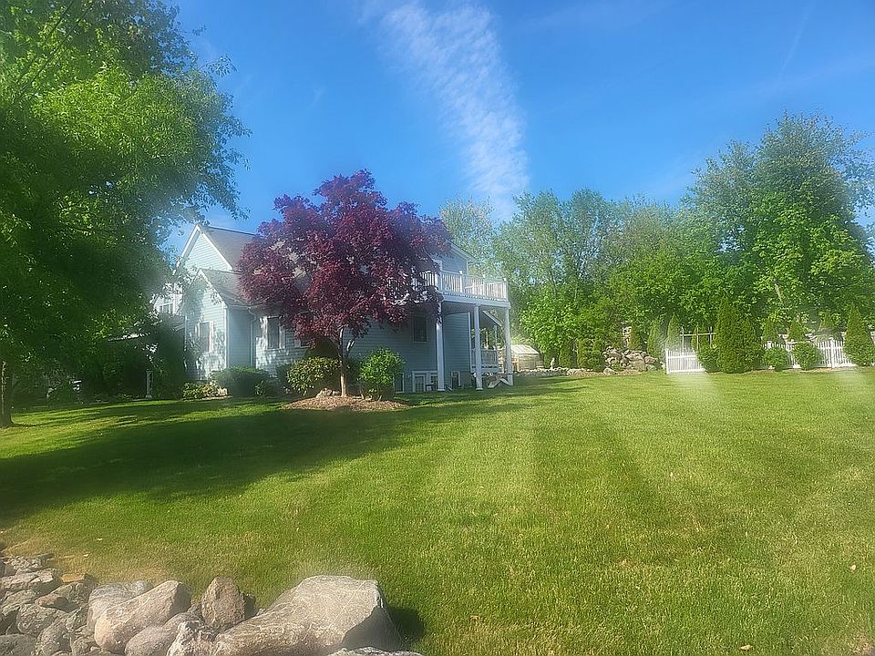 2nd image of 5 Hutton St