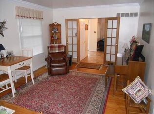 3328 N Rockfield Dr, Wilmington, DE 19810