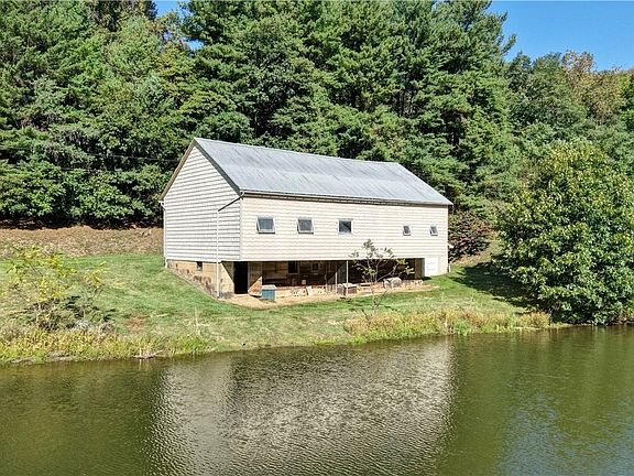 3rd image of 8097 Ore Hill Rd SW