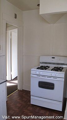 5th image of 1058 E Broadway