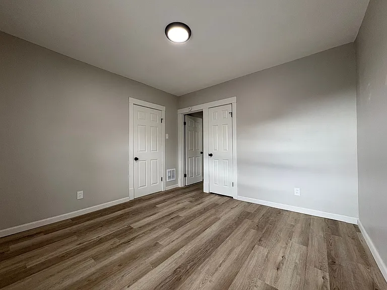 7027 Plateau Ave — Photo 10