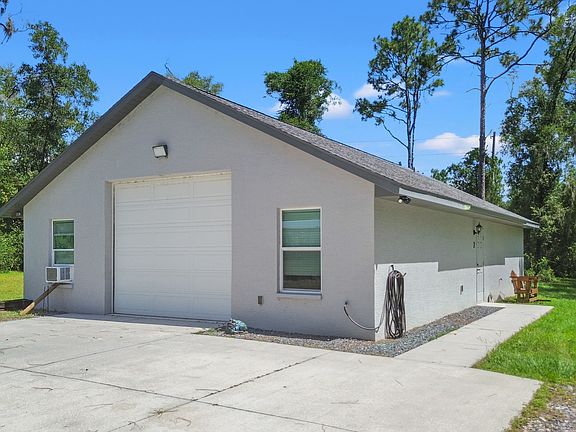 3rd image of 5848 E Aloha St #2
