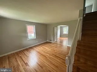 8349 Hillendale Rd