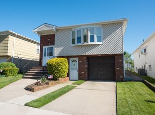 28 Poland Pl, Staten Island, NY 10314