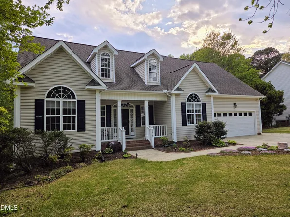 1247 Carlton St, Clayton, NC 27520