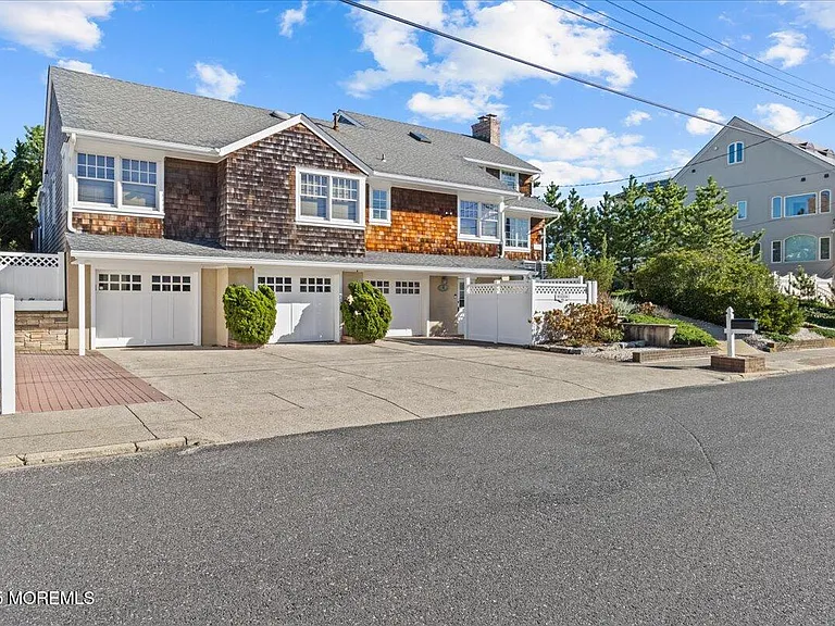 262 Sunset Ln — Photo 45