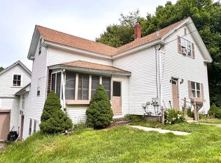 120 Church St, Dexter, ME 04930