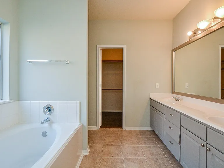15506 Hickory Dale St — Photo 20