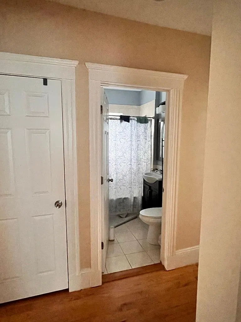 3 bed, 925 sqft, $2,850 — Photo 4