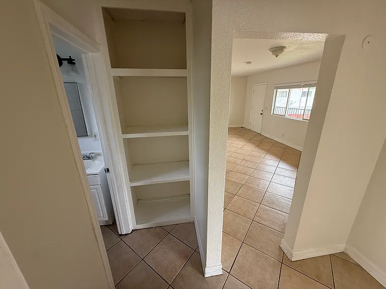 4357 Lowell Ave #3 — Photo 8