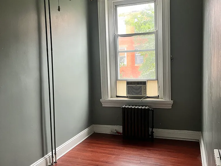 929 N Calvert St #2 — Photo 3