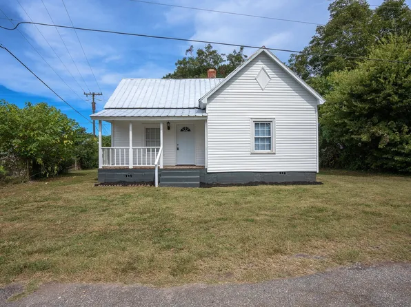 7 W 5th St, Williamston, SC 29697