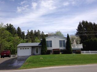 13 Rod And Gun Club Rd, Valatie, NY 12184