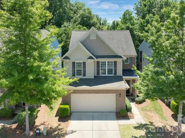 5122 Mount Clare Ln, Charlotte, NC 28210