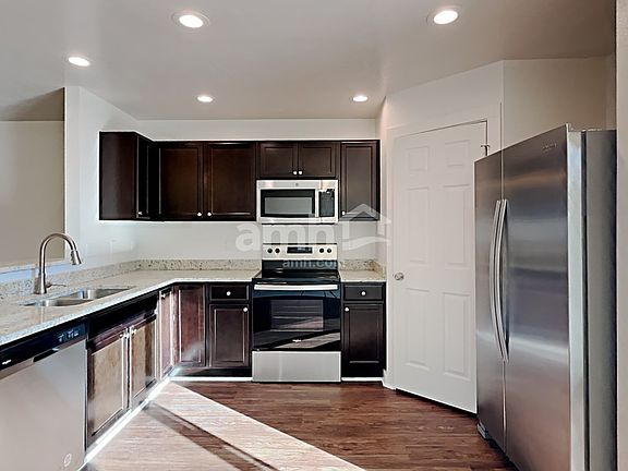 3rd image of 11755 Altamont St