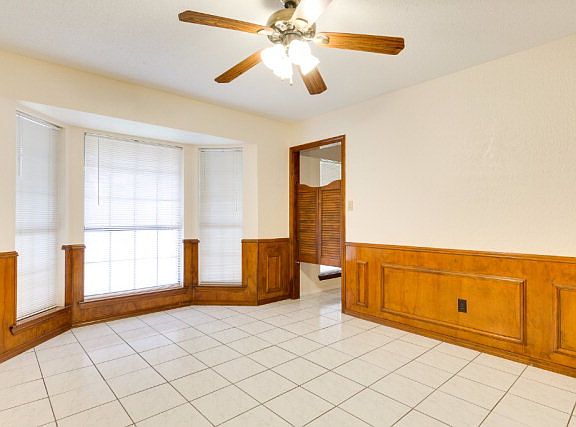 4th image of 3309 N 28 1/2 St