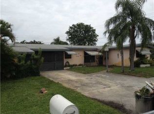 2521 Myrica Rd, West Palm Beach, FL 33406