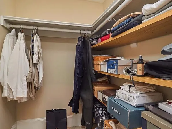 1465 Columbia Rd NW APT 302, Washington, DC 20009