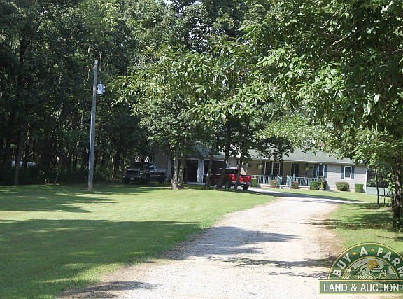 5th image of 3519 County Road 700 N
